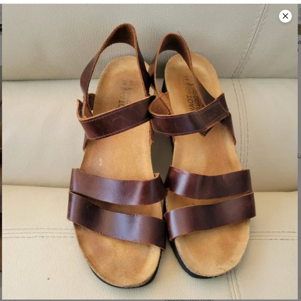 Naot sandals 41